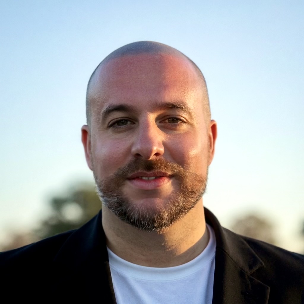 Justin Chamberland, founder and licensed SMP artist at Scalpworx